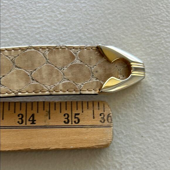 B.B. Simon Gold and Black Leather Belt with Shiny Buckle - Picture 10 of 10